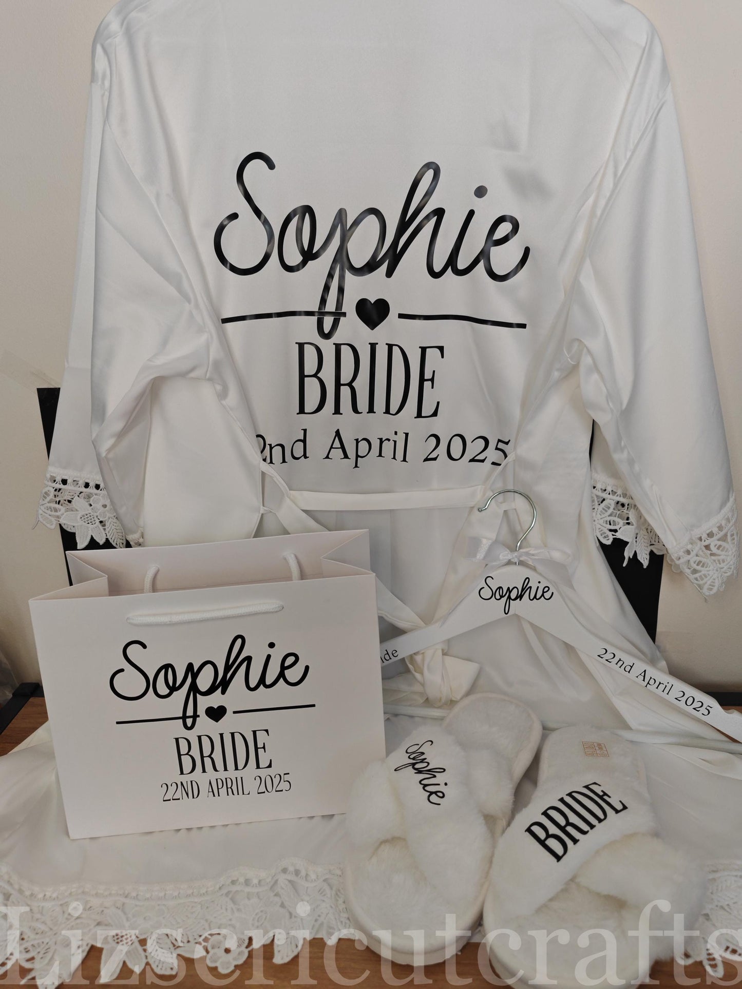 Bride/Bridesmaid Bundle/Proposal gift or Thank you gift - Robe, Bag, Hanger & plush slippers