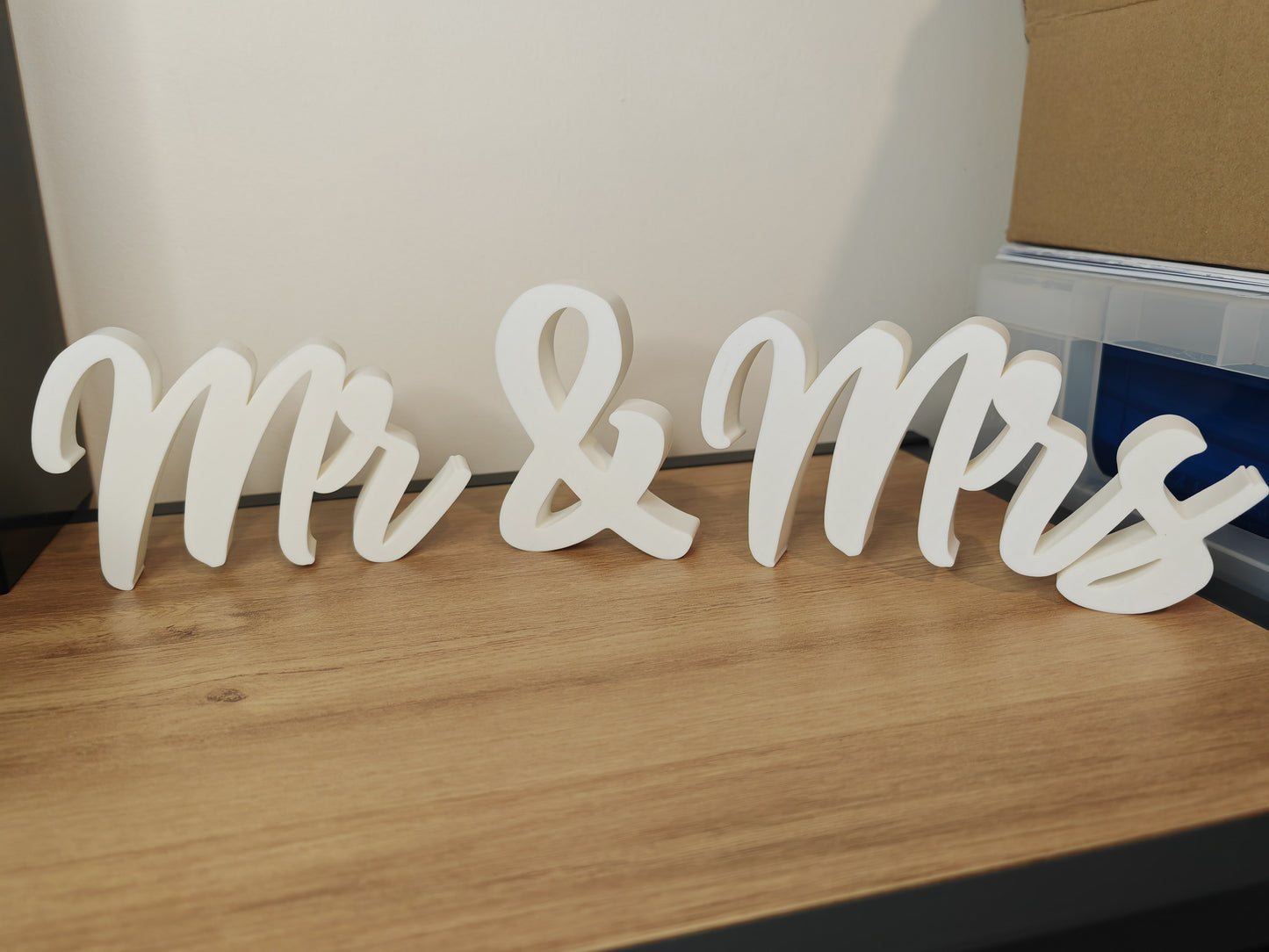 Mr & Mrs - Table decoration, wedding decoration