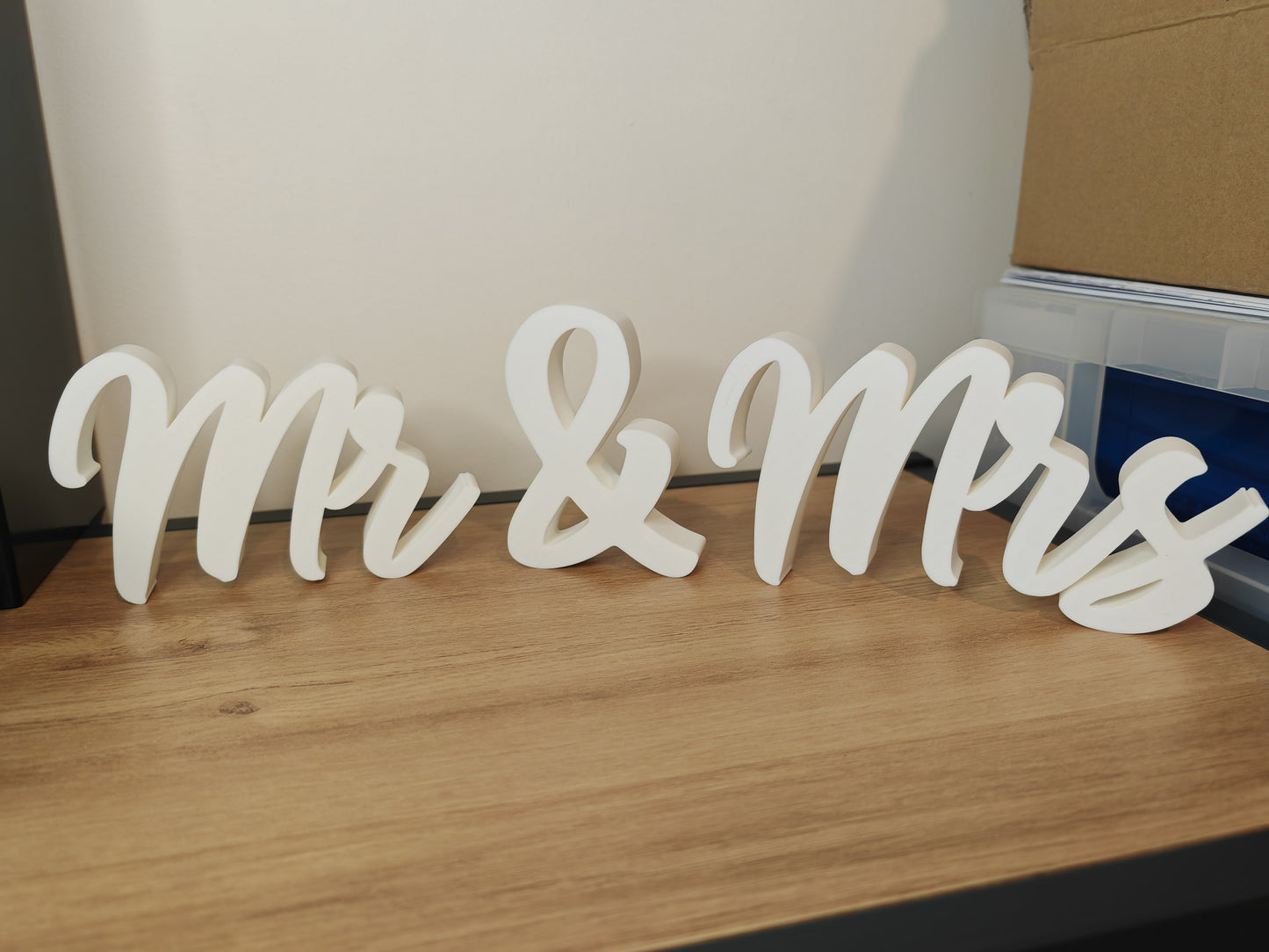 Mr & Mrs - Table decoration, wedding decoration