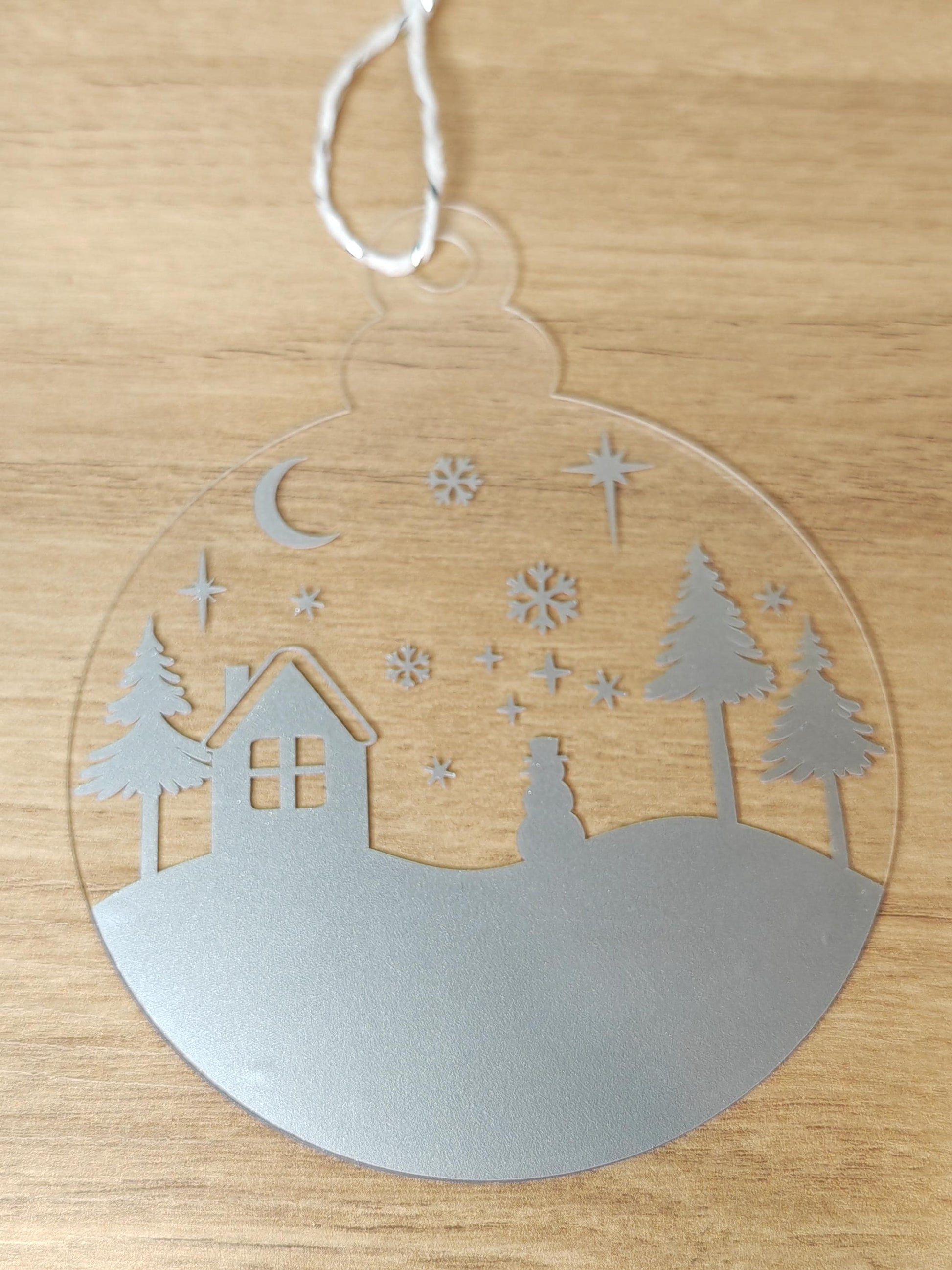 large 10cm Acrylic Bauble - Winter scene - silver